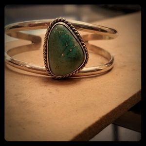 AUTHENTIC VINTAGE TURQUOISE BRACELET